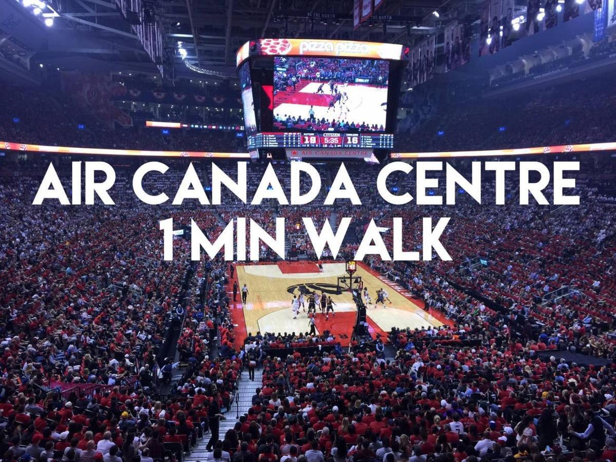 Апартаменты Luxury Adventure Cn Tower/Mtcc/Scotiabank Arena Торонто Экстерьер фото
